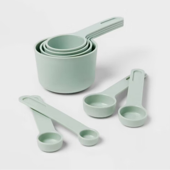Measuring Cup and Spoon Set 8 Pieces Room Essentials light mint green - Picture 1 of 5
